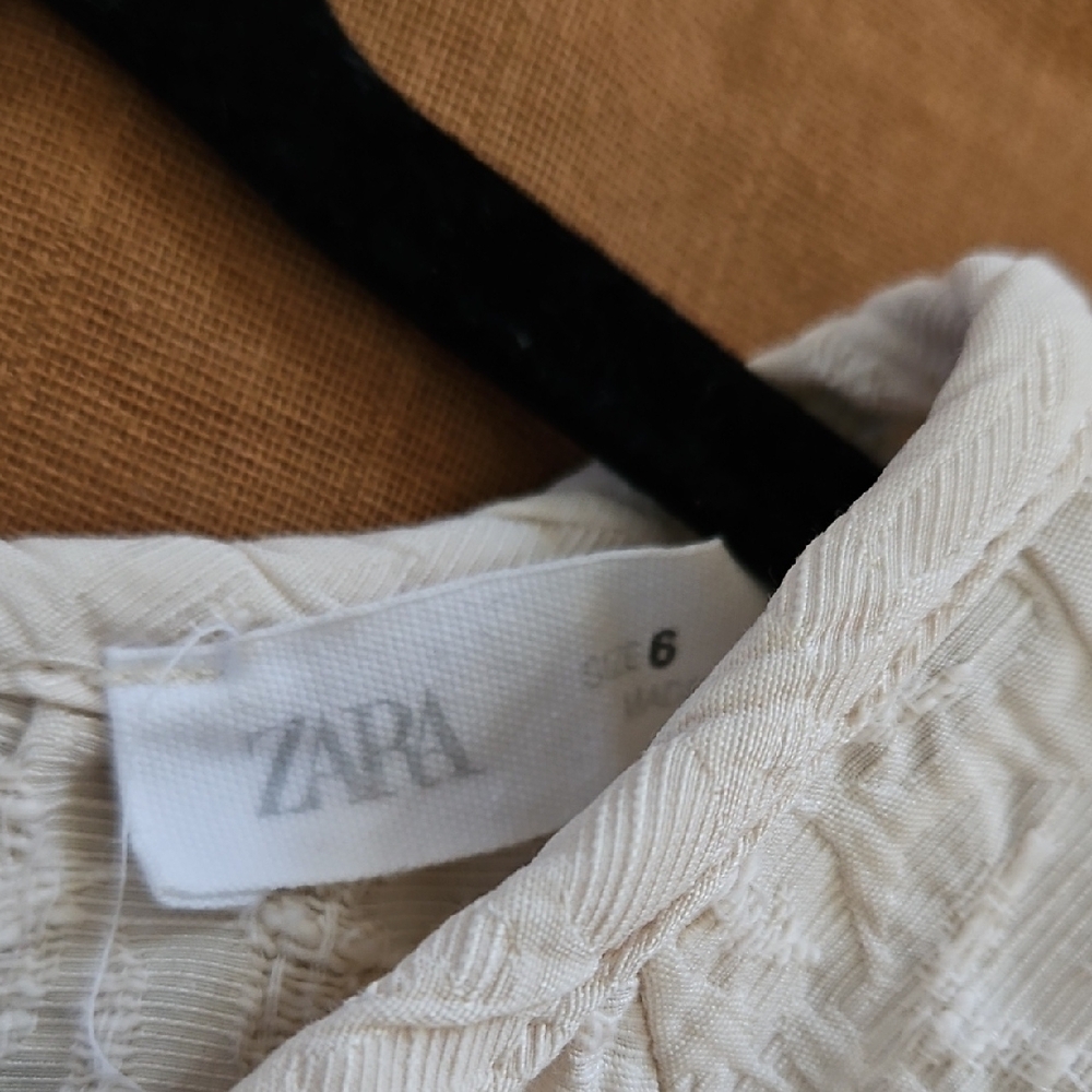 Zara Detailed Cream Puff Sleeve Kids Dress - Picture 2 of 10